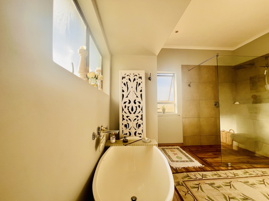 4 Bedroom Property for Sale in Langebaan Country Estate Western Cape